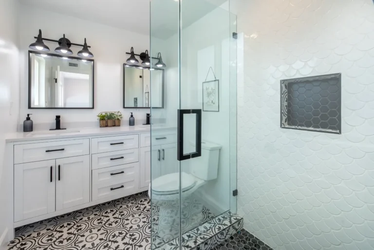 Custom Bathrooms in Toronto, ON