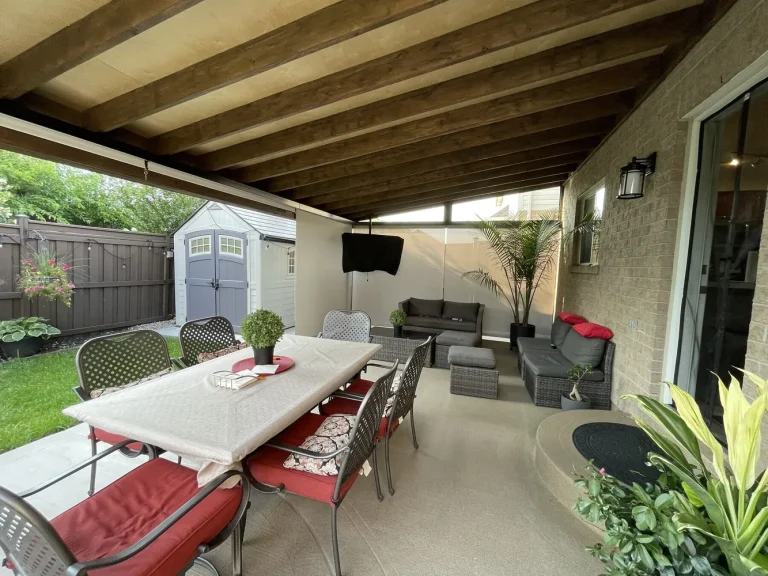 Custom Pergolas Roofs